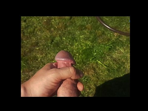 ❤️ Hottie beroa bere pussy arrosa izorratu egiten du eta udako lorategi batean squirt batekin esperma egiten du ❤️❌ Izorratu bideoa %eu.xxxtophd.ruan ☑
